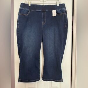 LANE BRYANT High-Rise Jegging Pedal Capri | Size 18 NWT